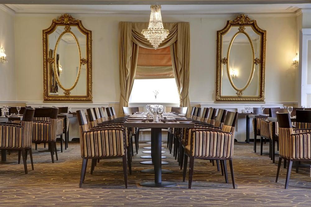 Ramada By Wyndham Cheltenham Golden Valley Dış mekan fotoğraf